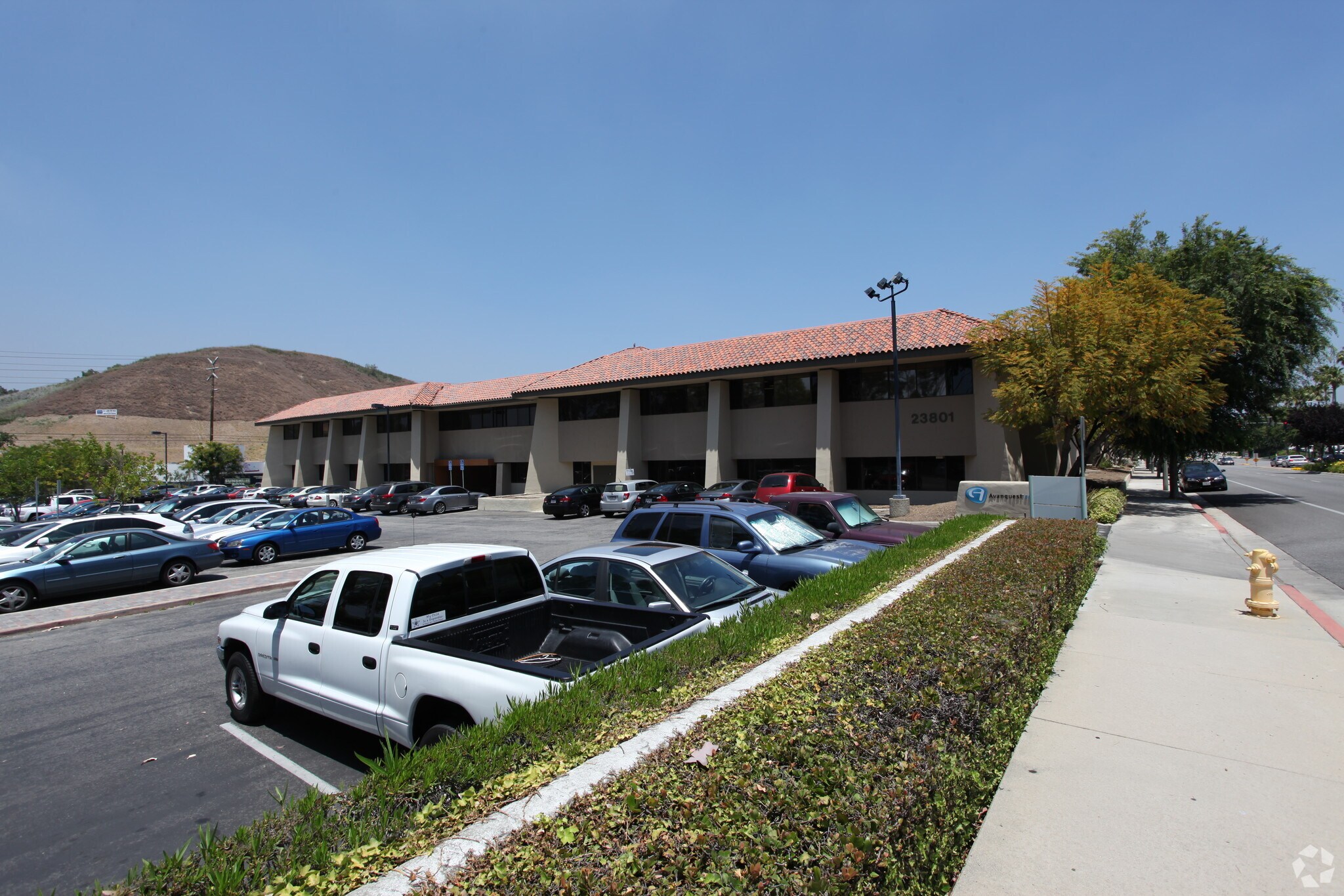 23801 Calabasas Rd, Calabasas, CA 91302 Calabasas Business Park