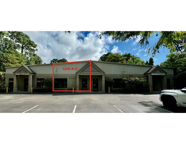 5 Hunter Rd, Hilton Head, SC for lease - Building Photo - Image 1 of 5