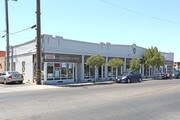 33-45 W Putnam Ave, Porterville CA - Storefront Property
