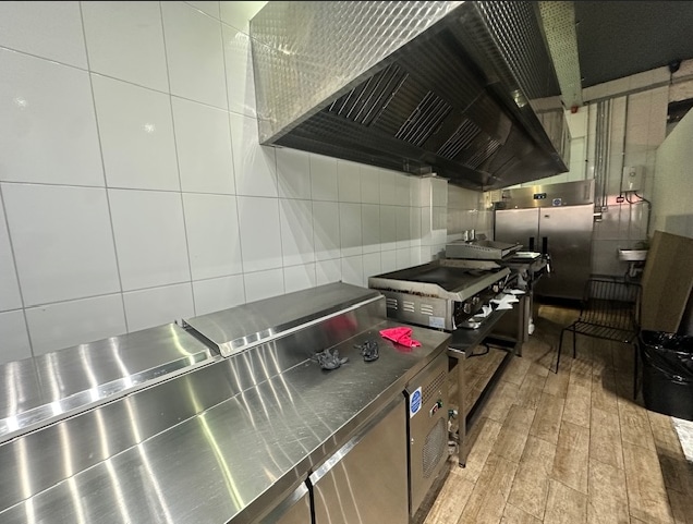 217 Kenton Rd, Harrow for sale - Building Photo - Image 2 of 14