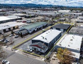 520 Conger St, Eugene, OR - AERIAL  map view