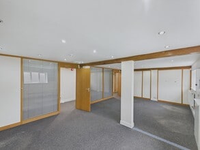 Rake Ln, Chester for lease Interior Photo- Image 2 of 5