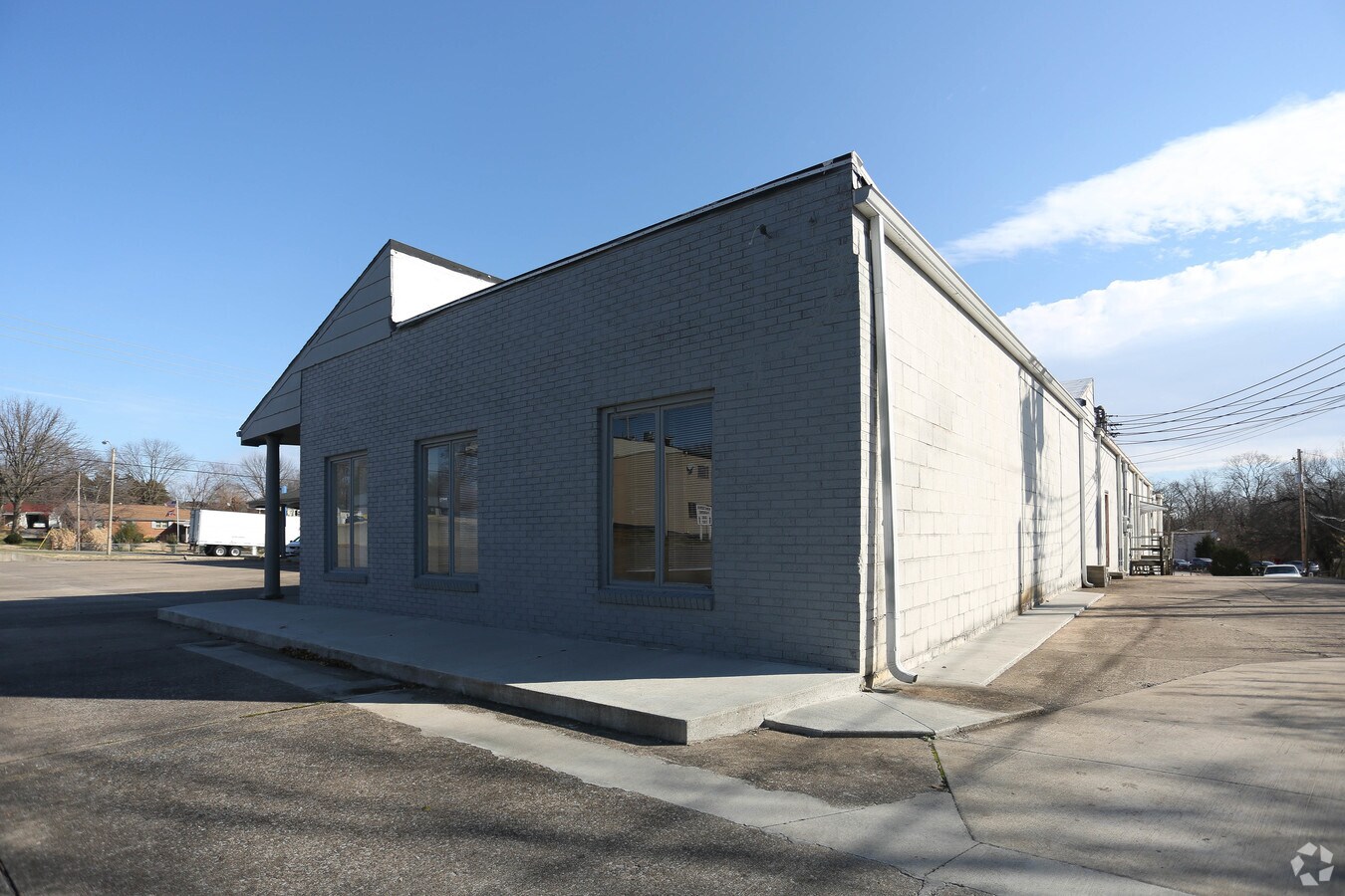 1217 N Kings Highway St, Cape Girardeau, MO 63701