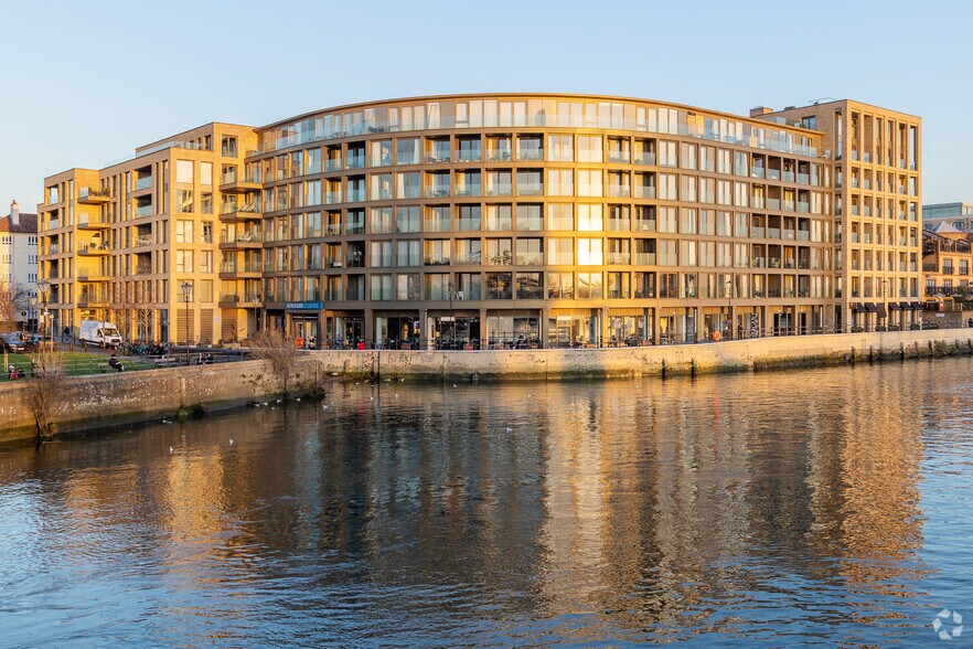 101 Queen Caroline St, London for sale - Primary Photo - Image 1 of 1