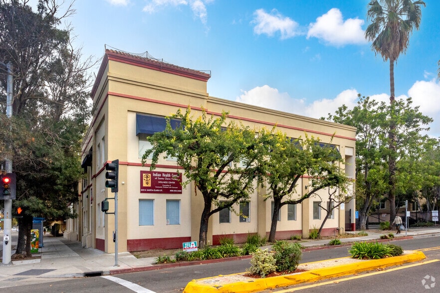 602 E Santa Clara St, San Jose, CA for lease - Primary Photo - Image 1 of 4