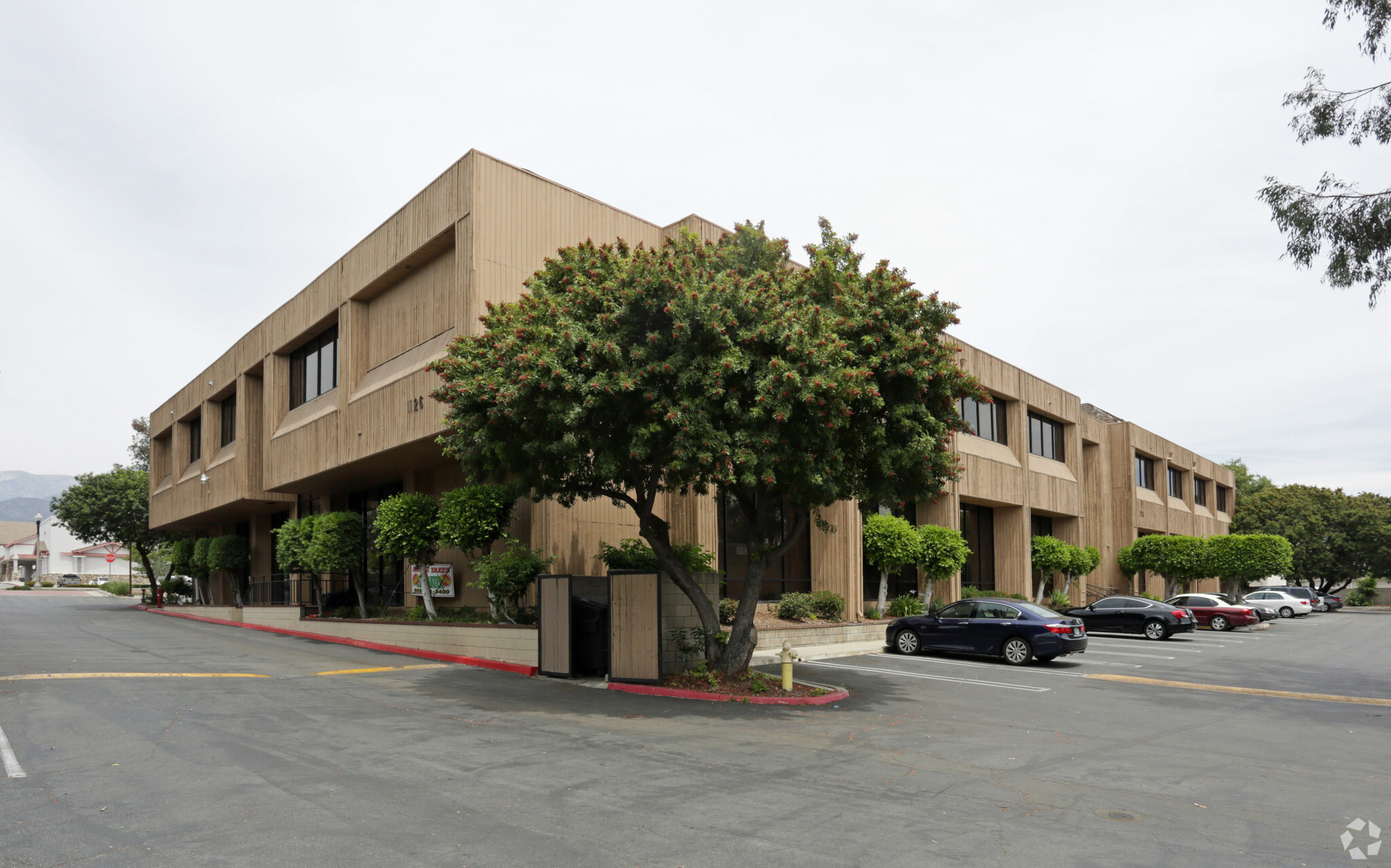 1126 W Foothill Blvd, Upland, CA for lease Building Photo- Image 1 of 18