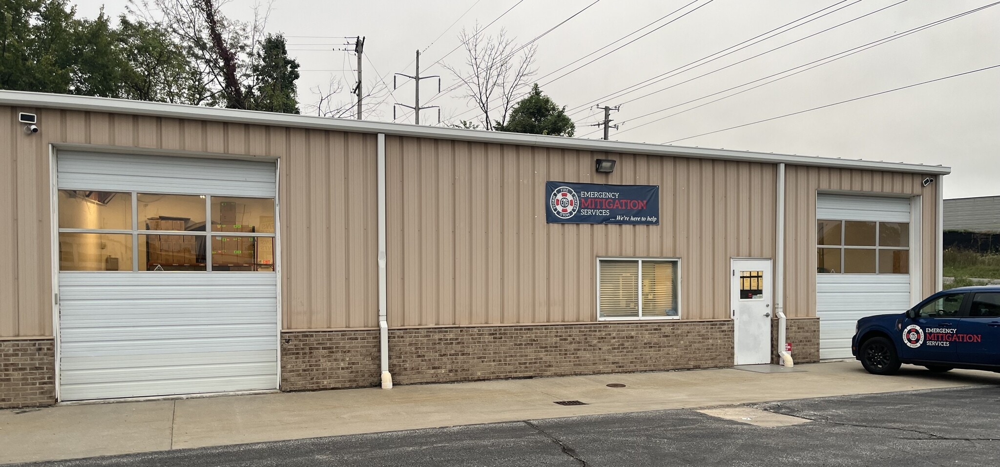 2309 W 40 Hwy, Blue Springs, MO for lease Building Photo- Image 1 of 8