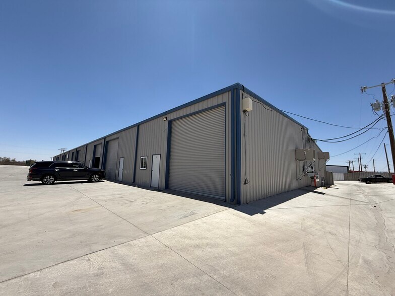 141 El Chanate Dr, Canutillo, TX for sale - Primary Photo - Image 1 of 1