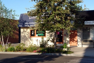 117 Main St, El Segundo CA - Storefront Property