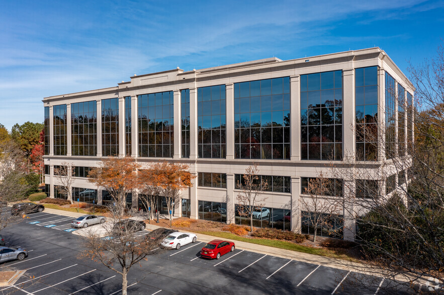 3805 Crestwood Pky NW, Duluth, GA for lease - Building Photo - Image 1 of 19