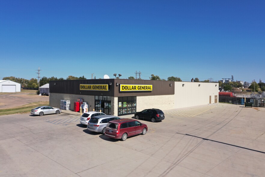 1105 N Fossil St, Russell, KS 67665 | LoopNet