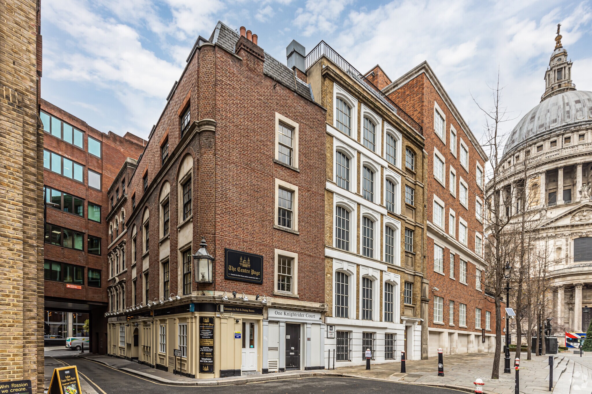 1 Knightrider Ct, London for lease Primary Photo- Image 1 of 5