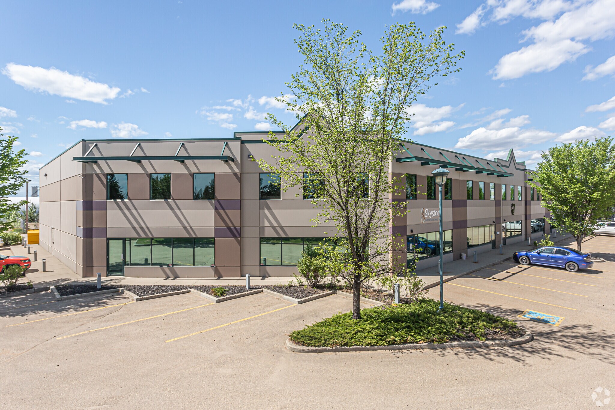 11404-11432 Winterburn Rd, Edmonton, AB for sale Building Photo- Image 1 of 1