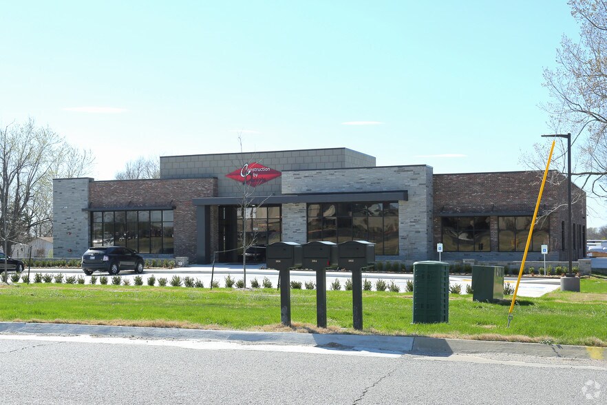 3056 N Aspen Ave, Broken Arrow, OK for sale - Building Photo - Image 1 of 1