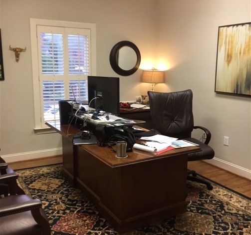 2224 Cahaba Valley Dr, Birmingham, AL for lease Building Photo- Image 1 of 4