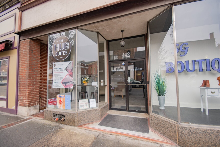 Prime Portfolio in Martinsburg, WV portfolio of 9 properties for sale on LoopNet.com - Building Photo - Image 3 of 8