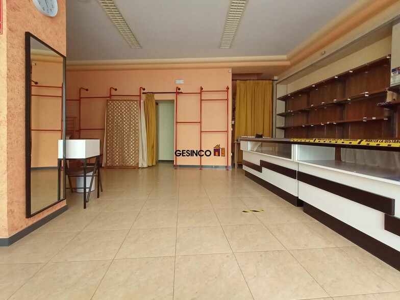 Retail in Ontinyent, Valencia for sale - Building Photo - Image 1 of 7