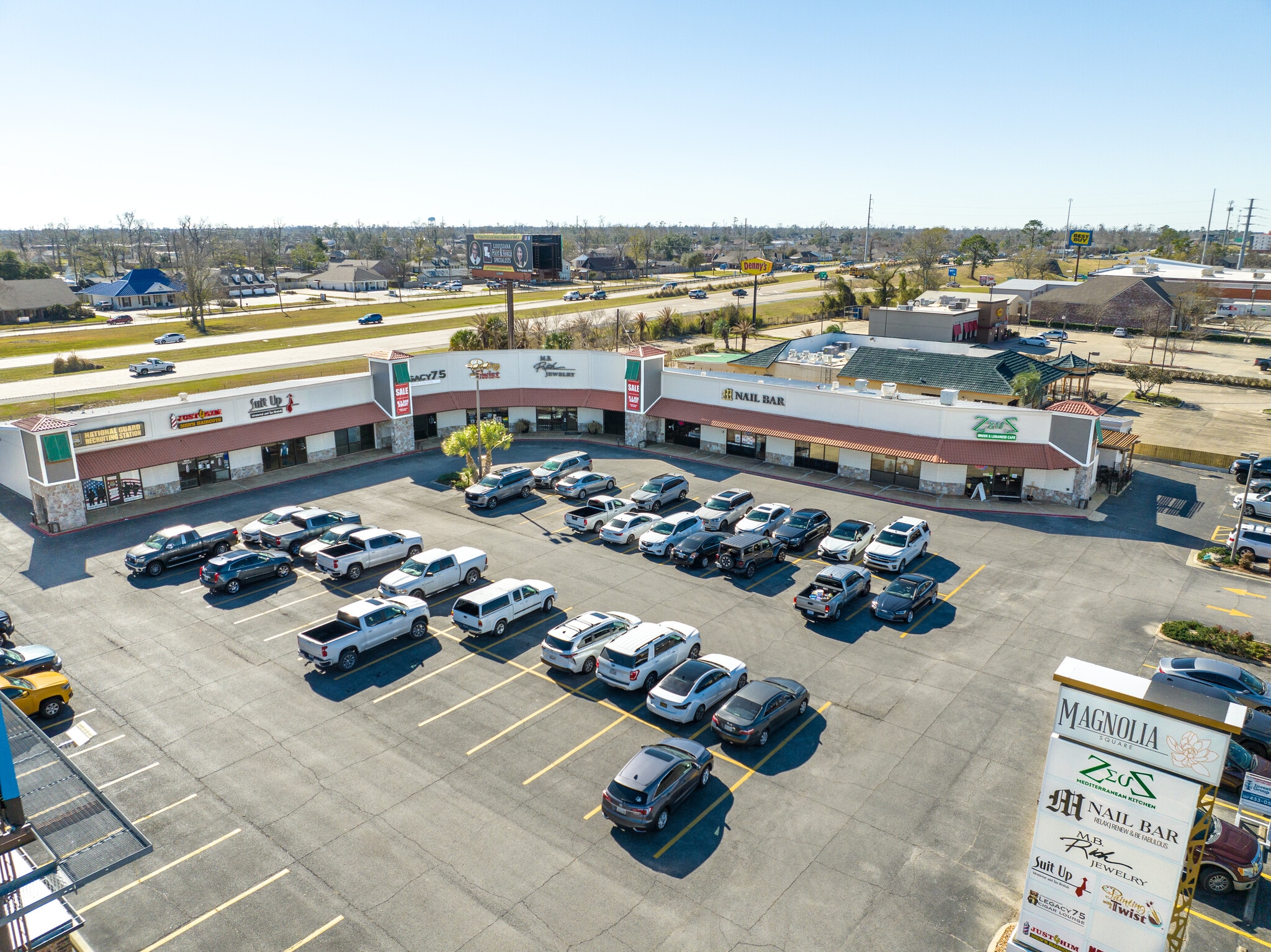 600 Blk Of W Prien Lake Rd, Lake Charles, LA for lease Building Photo- Image 1 of 5