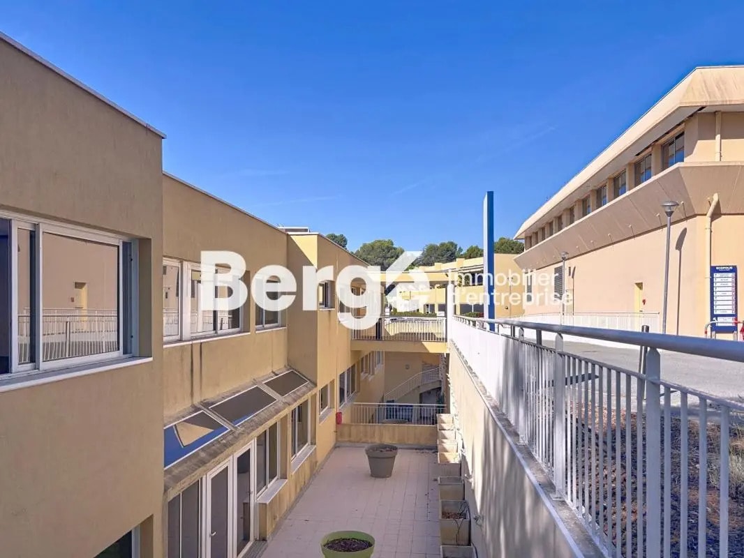 Office in Valbonne for lease Building Photo- Image 1 of 9