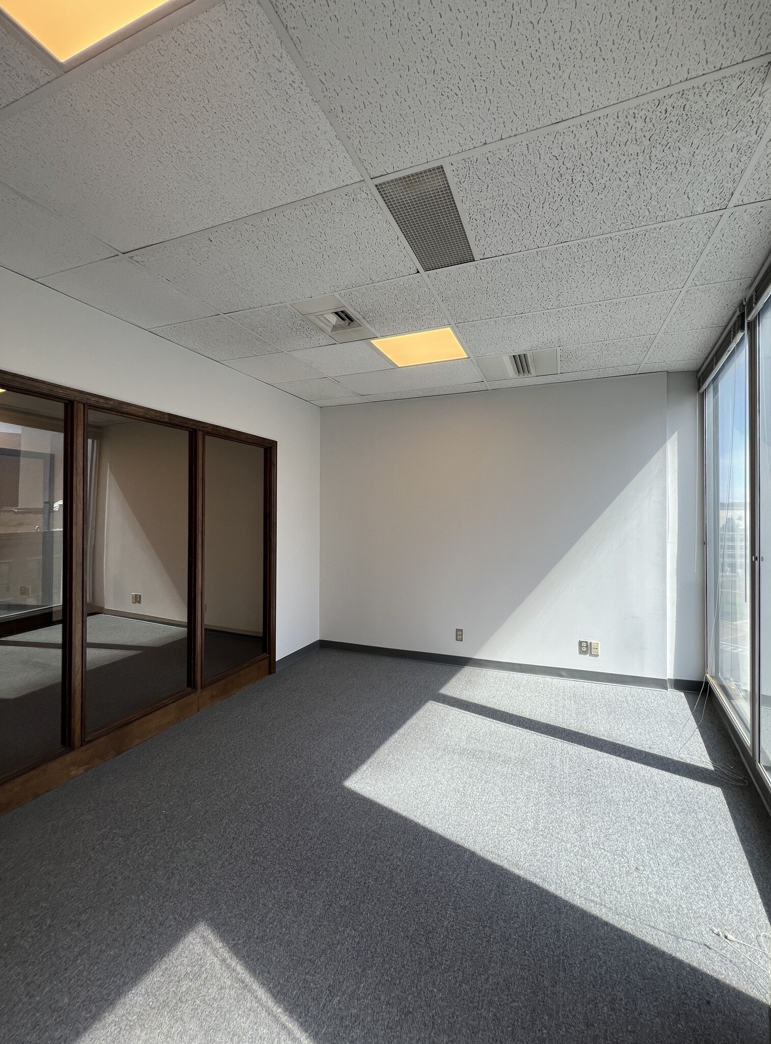 41 State St, Albany, NY for lease Interior Photo- Image 1 of 4