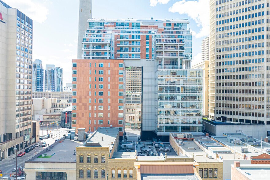 110 9 Av SW, Calgary, AB for lease - Building Photo - Image 2 of 5
