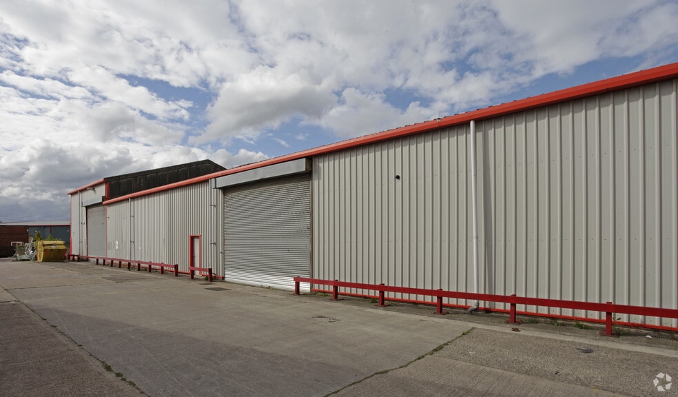 Leathley Rd, Leeds for lease - Building Photo - Image 1 of 1