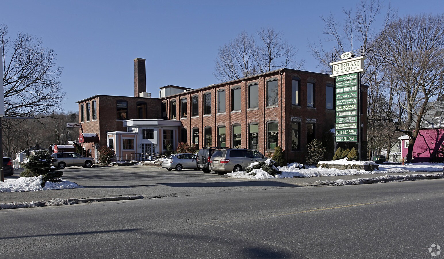 372 Chandler St, Worcester, MA 01602