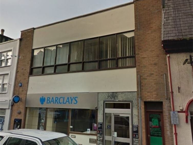 57 Bangor St, Caernarfon, LL55 1AT