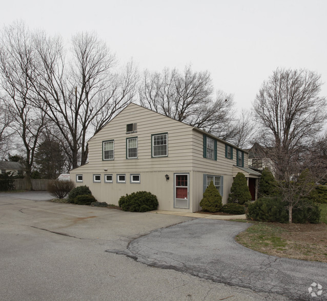 1574 Lititz Pike, Lancaster, PA for sale - Primary Photo - Image 1 of 1