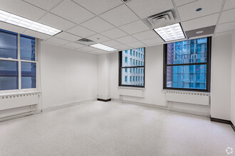 180 N Michigan Ave, Chicago, IL for lease Interior Photo- Image 2 of 4