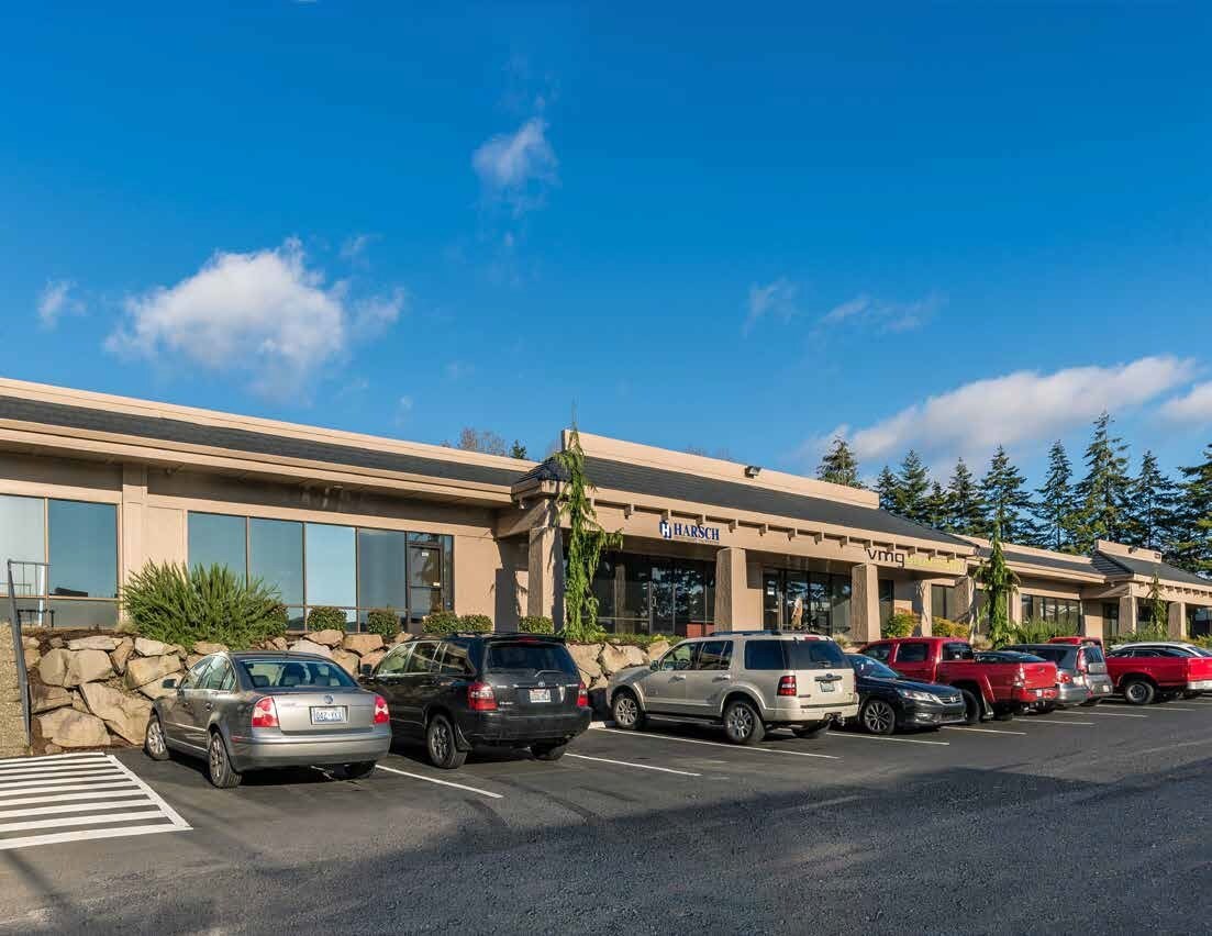 13208 NE 20th St, Bellevue, WA 98005