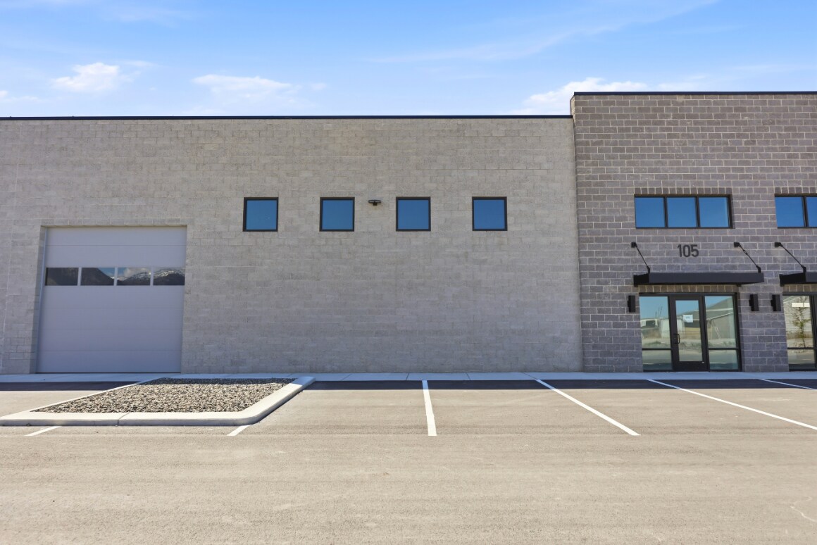 3546 N 1150 W, Spanish Fork, UT for lease Interior Photo- Image 1 of 14
