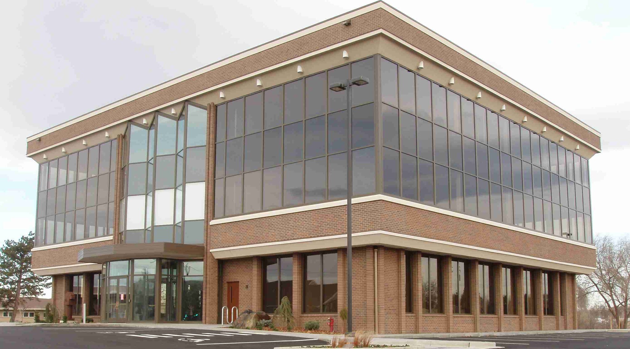 1060 Jadwin Ave, Richland, WA for sale Building Photo- Image 1 of 1