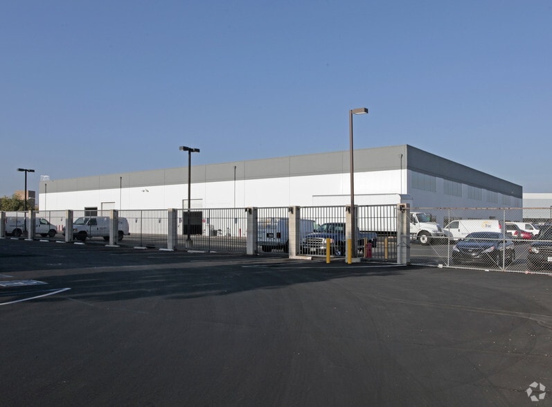 1745 Penhall Way, Anaheim, CA for sale - Building Photo - Image 1 of 1