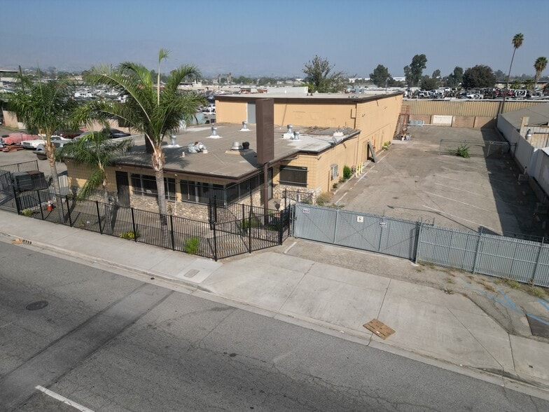 651 N Waterman Ave, San Bernardino, CA for lease - Building Photo - Image 3 of 24