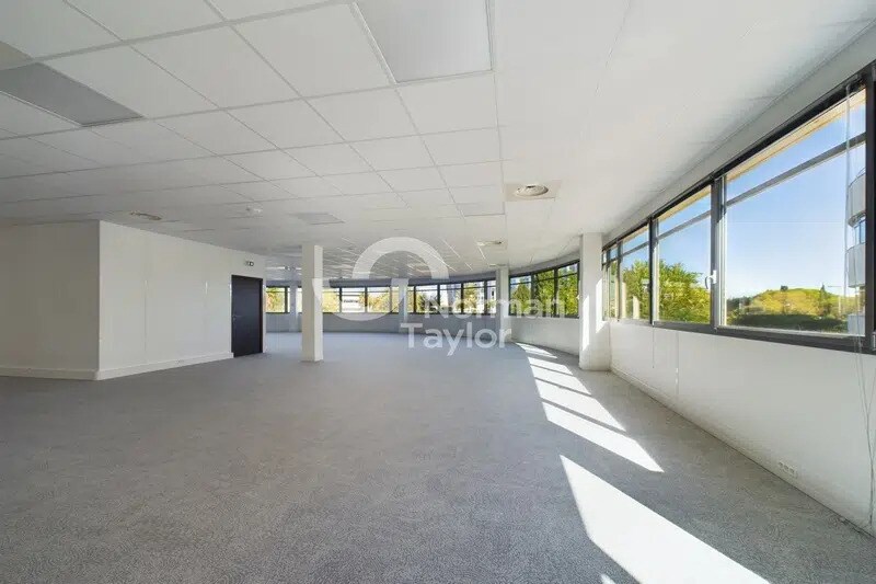 Office in Montpellier for lease - Interior Photo - Image 3 of 11