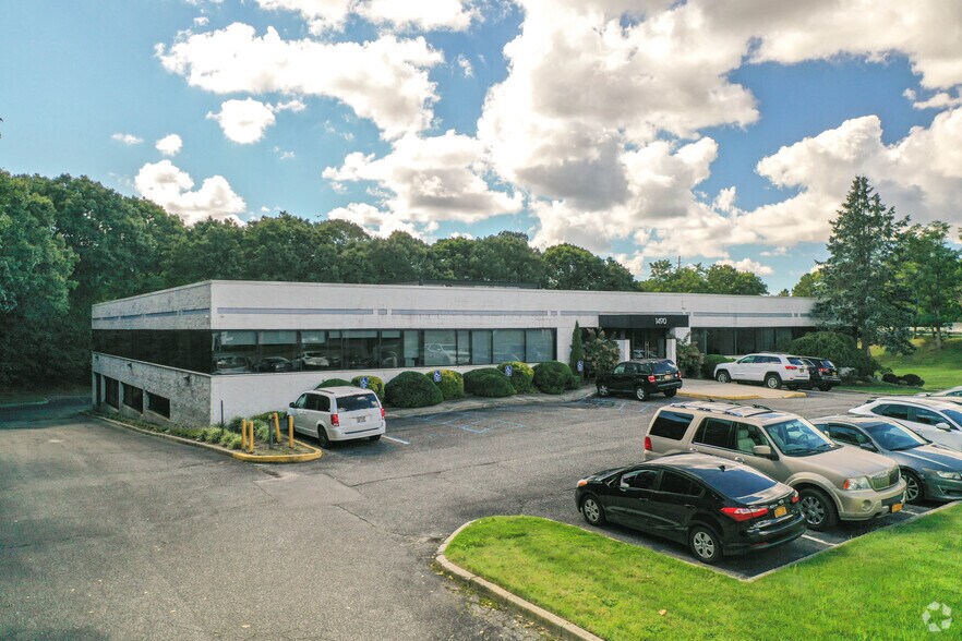 1490 William Floyd Pky, East Yaphank, NY 11967