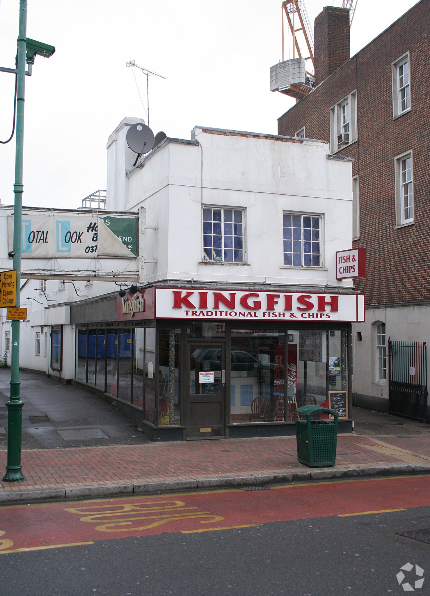 86 High St, Epsom for sale Primary Photo- Image 1 of 1