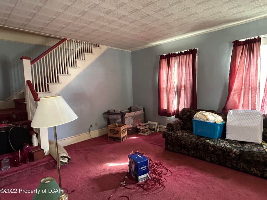 1187 Wyoming Ave, Exeter, PA 18643