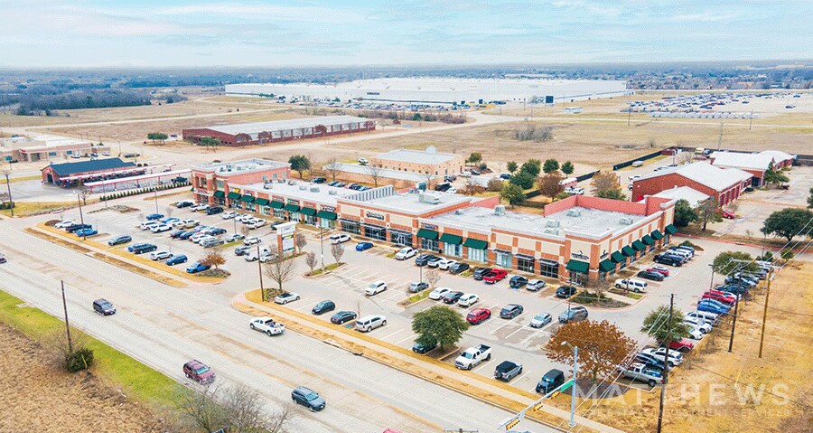 301-309 Ovilla Rd, Red Oak, TX for lease Building Photo- Image 1 of 6