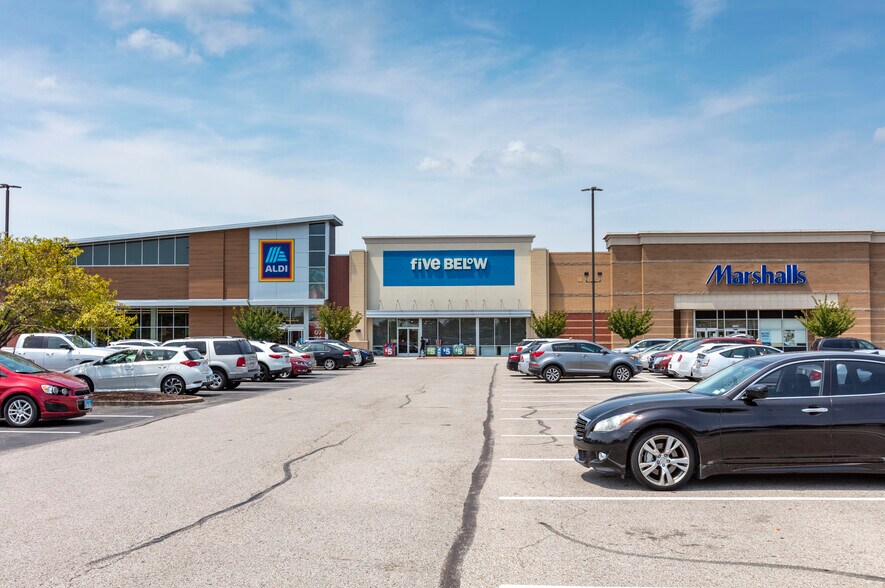 5905-6015 N Illinois St, Fairview Heights, IL for sale - Primary Photo - Image 1 of 1