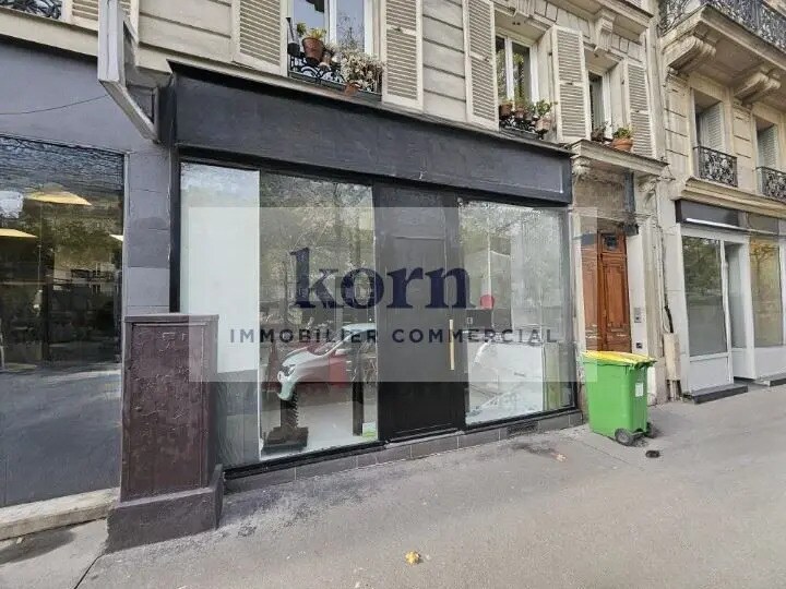 Retail in Paris for lease - Building Photo - Image 1 of 4