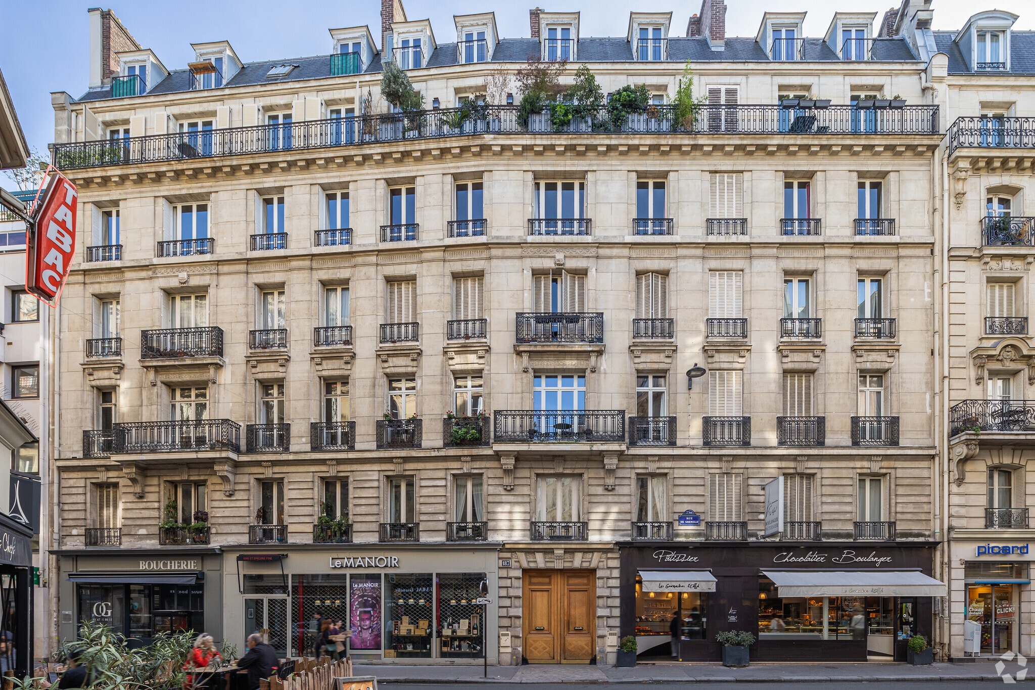 187 Rue De Grenelle, Paris for lease Building Photo- Image 1 of 8