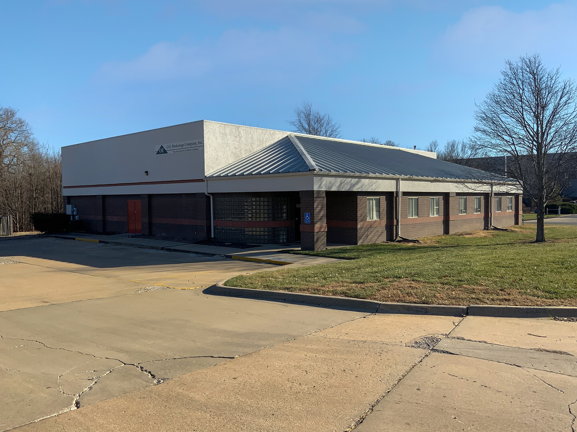 11449 Randall Dr, Lenexa, KS for sale Building Photo- Image 1 of 1