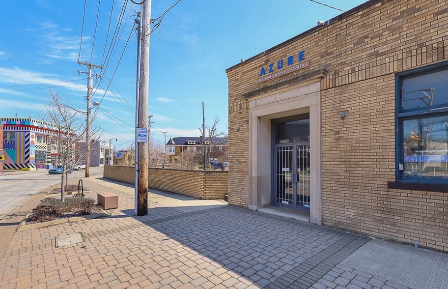 15602 Waterloo Rd, Cleveland, OH for sale - Building Photo - Image 2 of 8