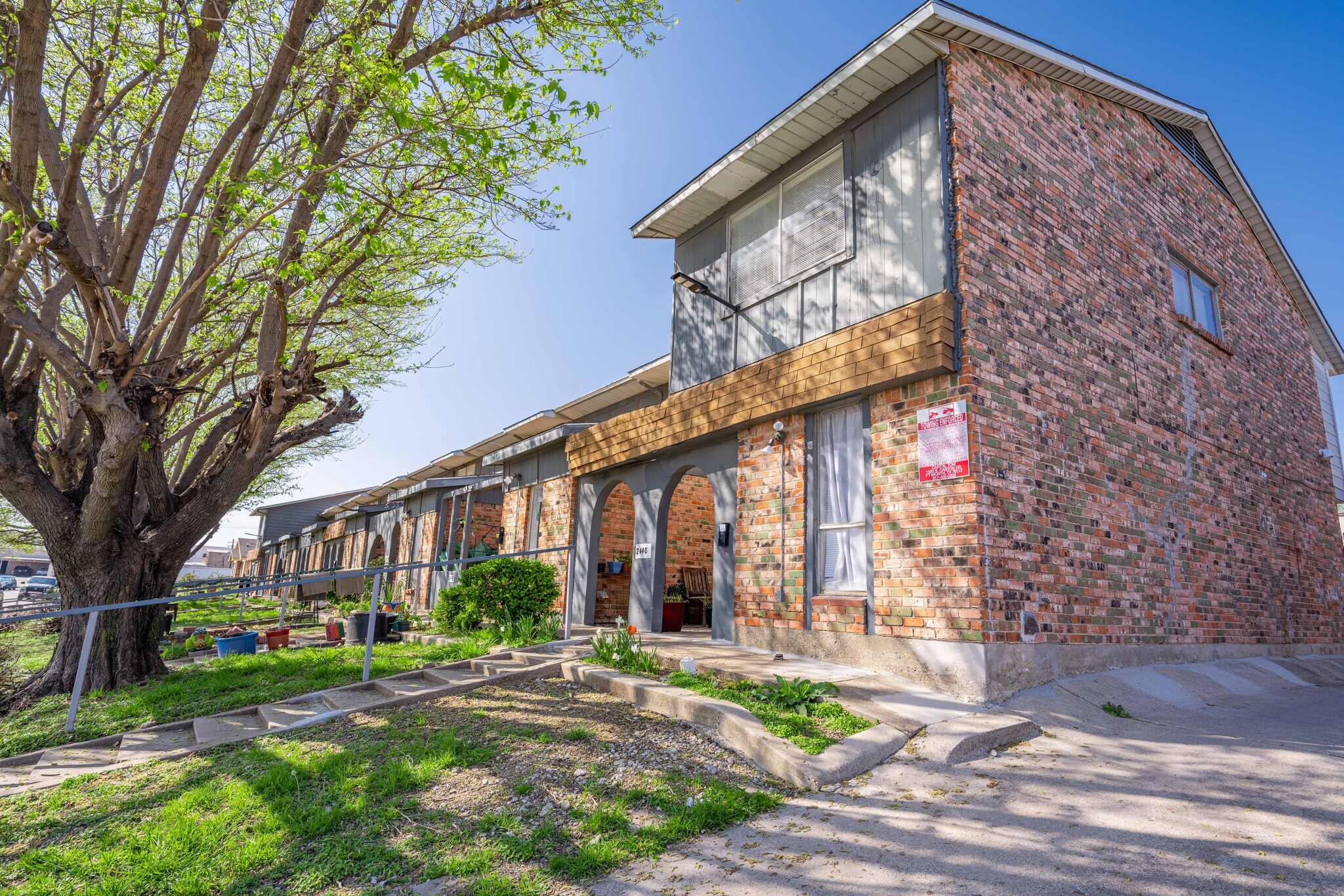 2460 Doreen St, Grand Prairie, TX for sale Building Photo- Image 1 of 1
