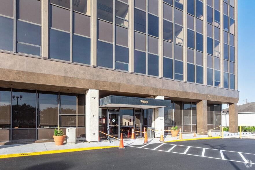 7900 Sudley Rd, Manassas, VA 20109 Sudley Tower