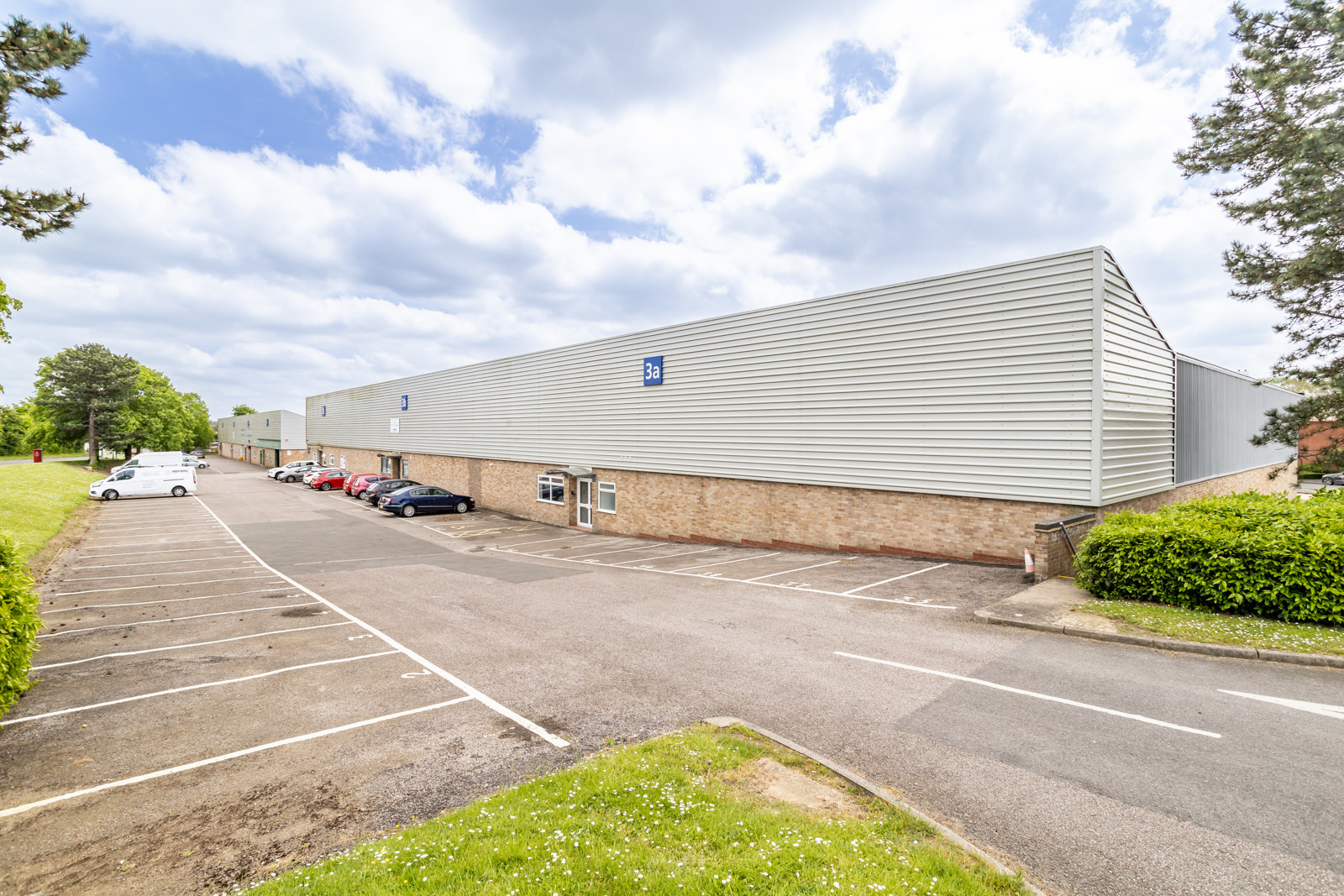 3A-3C Deans Rd, Milton Keynes for lease Building Photo- Image 1 of 2