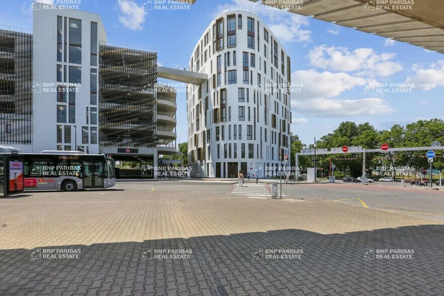 Office in Toulouse for sale - Building Photo - Image 3 of 22
