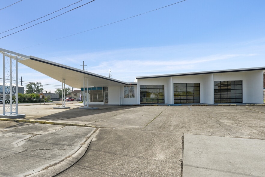 984 Hickory Ave, Harahan, LA for sale - Building Photo - Image 1 of 1